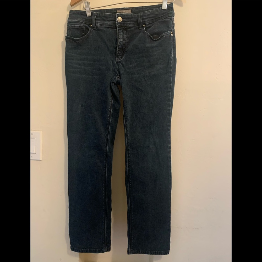 Chico’s “So Slimming” Jeans Petite Size is 0.5